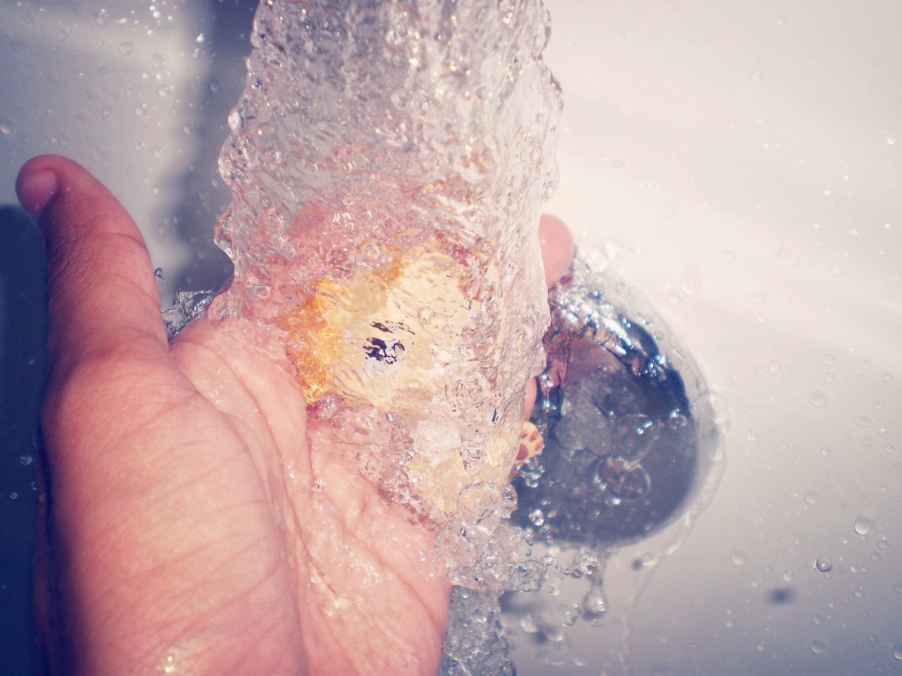 person, part of, water, holding, wet, human finger, lifestyles, unrecognizable person, personal perspective, cropped, close-up, drop, leisure activity, low section, transparent