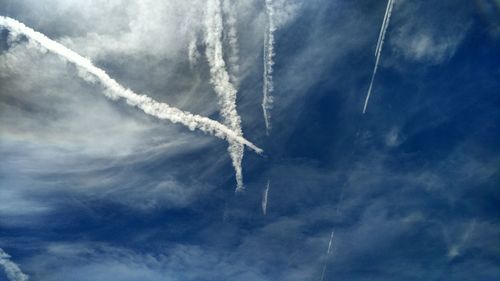 Low angle view of vapor trail in sky