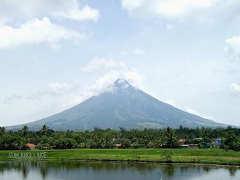 View of a perfect cone-shaped volcano. 