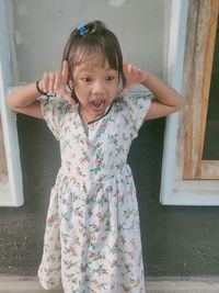 Portrait of cute girl smiling