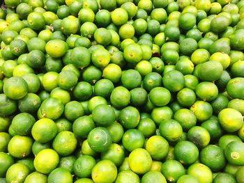 Full frame shot of limes