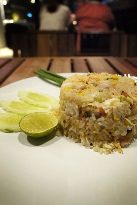 Fried rice with crab