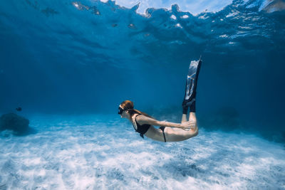 Woman freediver