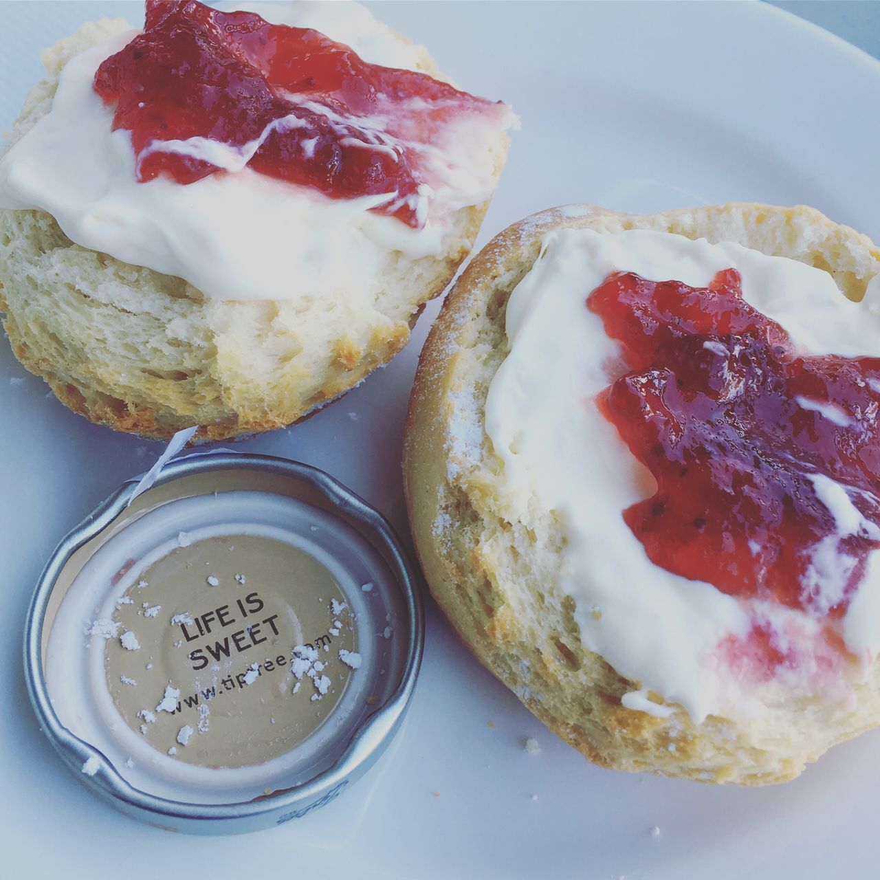 food and drink, food, freshness, plate, indoors, no people, fruit, ready-to-eat, healthy eating, breakfast, indulgence, meal, close-up, berry fruit, dairy product, still life, bread, wellbeing, strawberry, preserves, yogurt, temptation