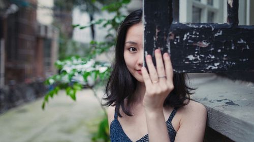 Portrait of beautiful young woman