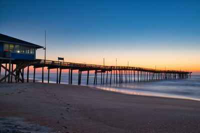 Dawn at the avon pier