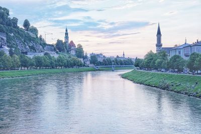 River passing through city buildings