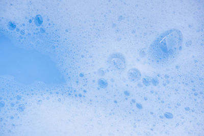 Full frame shot of bubbles in water