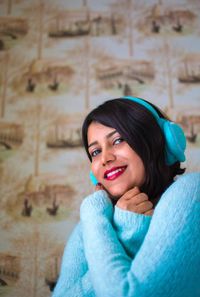 Portrait of a smiling young woman