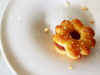 Close-up of bread in plate