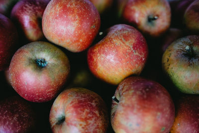 Full frame shot of apples