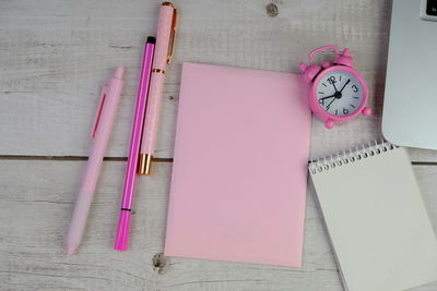 pink