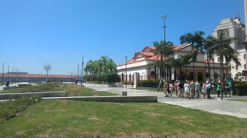 Tourists in front of building