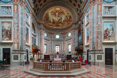 The co-cathedral basilica of sant andrea, the largest church in mantua, italy