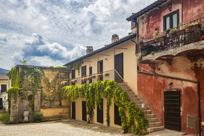 Buildings in town