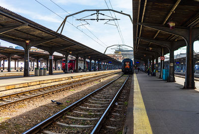 Railroad station platform