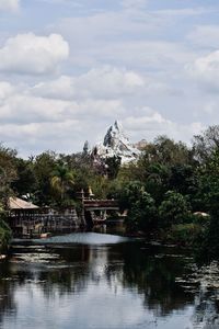 Expedition everest