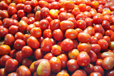 Full frame shot of tomatoes in market