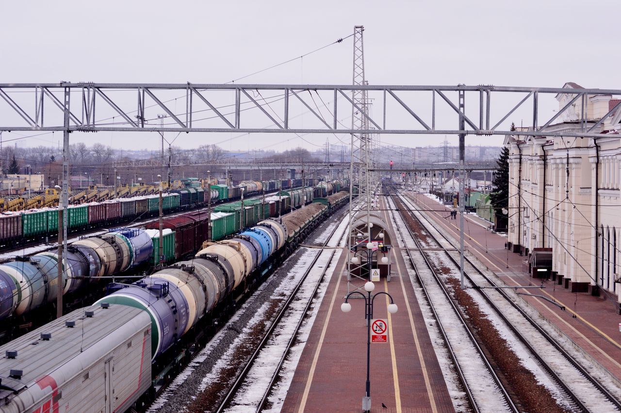 HIGH ANGLE VIEW OF RAILROAD TRACKS