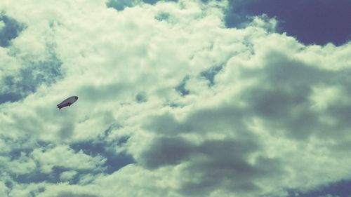 Low angle view of cloudy sky