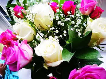 Close-up of pink rose bouquet