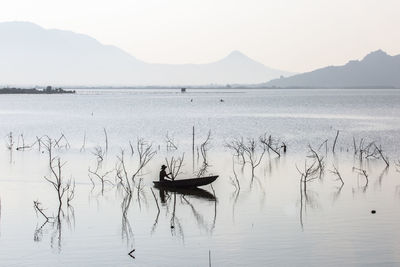 Morning of fisherman on hòn thien,phan rang