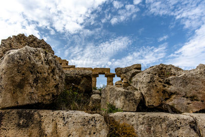 Remains of greek temple in the archaeological park of selinunte trapani sicily italy