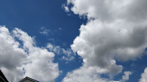 Low angle view of clouds in sky