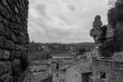 Old ruins against clear sky