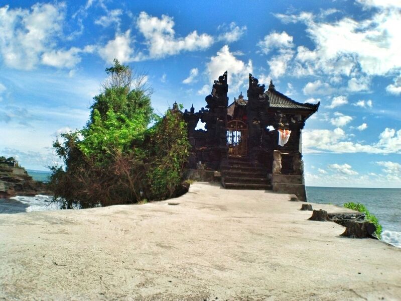 architecture, built structure, sky, building exterior, cloud - sky, tree, cloud, history, the way forward, water, sunlight, day, place of worship, outdoors, tranquility, old, travel destinations, religion, castle, the past