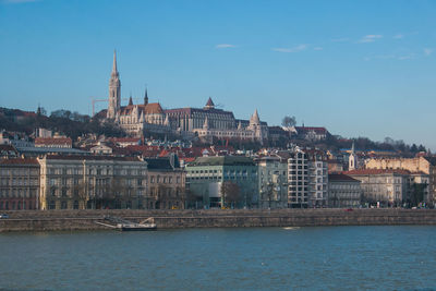 Panoramic view of fisherman's bastion in the old town of budapest, hungary