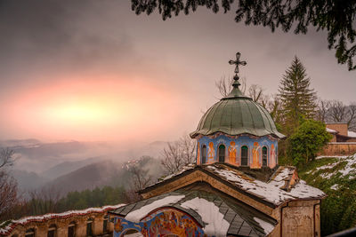 Winter view of sokolski monastery holy mother's assumption, gabrovo region, bulgaria