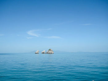 Scenic view of sea against sky at koh tao
