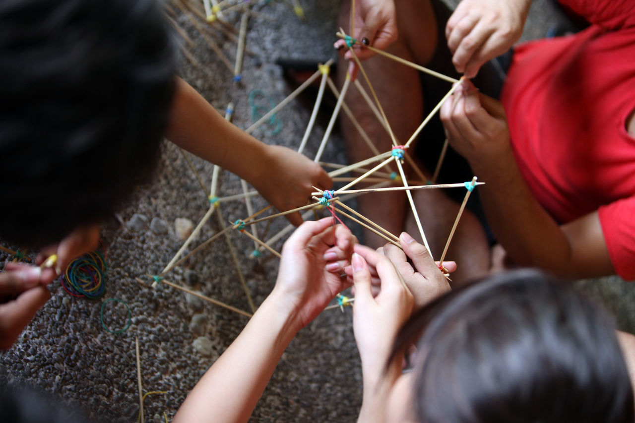 Sticks and rubberbands