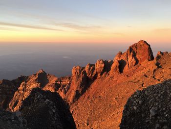 Mount rinjani sunrise 