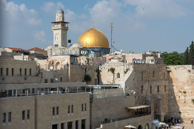 The dome of the rock, al aqsa mosque is the third holiest place for islam. jerusalem, israel