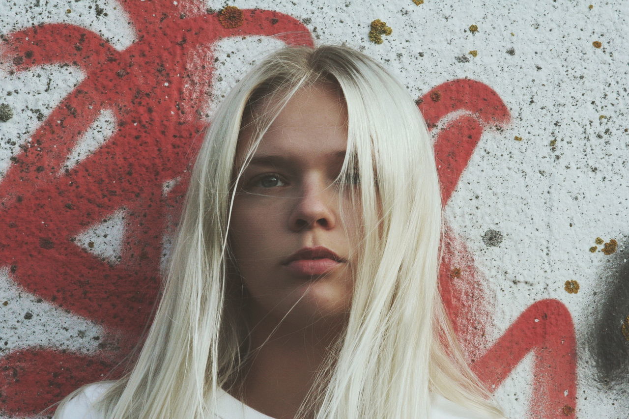 young adult, young women, portrait, one person, beautiful woman, looking at camera, blond hair, close-up, real people, veil, indoors, red, day, people