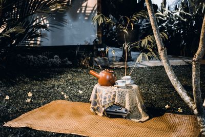 Coffee cup on table