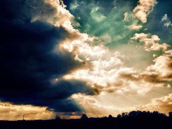 Low angle view of cloudy sky