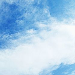 Low angle view of cloudy sky