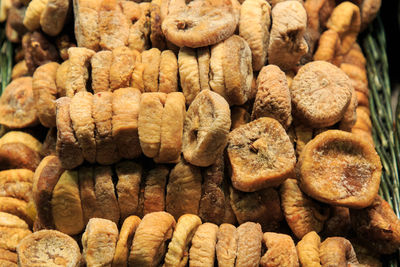 Group of dried figs in a basket for sale