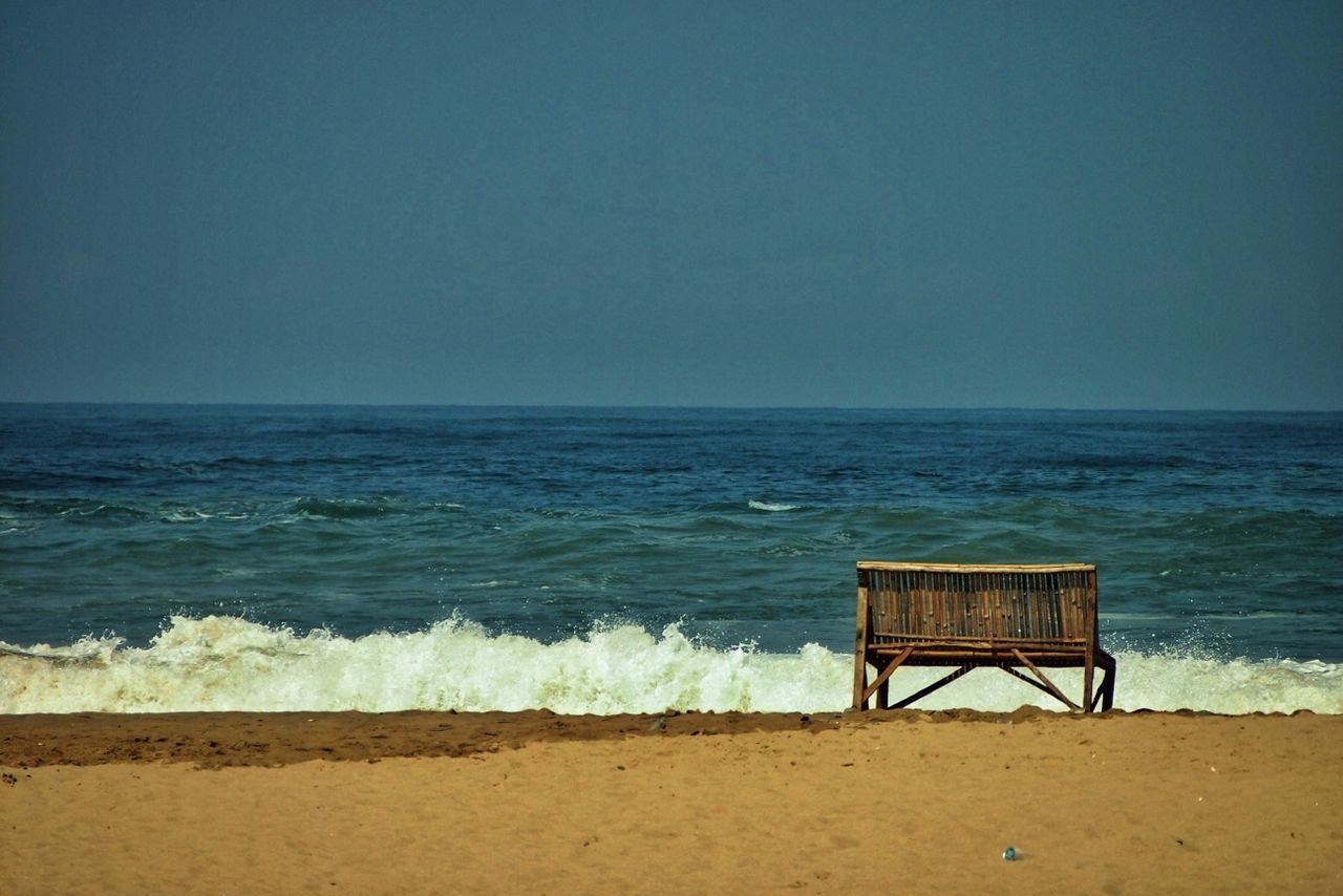 sea, horizon over water, water, clear sky, copy space, beach, tranquil scene, scenics, tranquility, beauty in nature, shore, nature, blue, wave, idyllic, seascape, calm, surf, sand, ocean