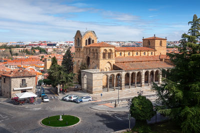 Buildings in city