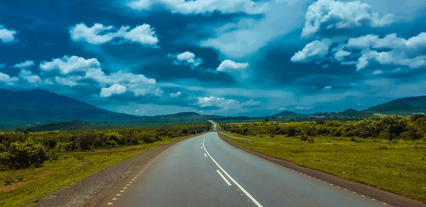 I took this picture the main road highway road from babati to arusha 