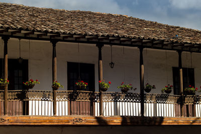 Houses at the heritage town of salamina located at the caldas department in colombia.