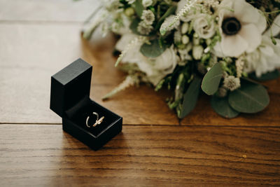 Close-up of white flower on table