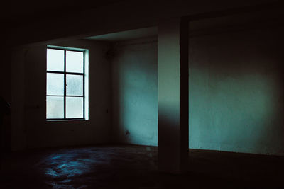 Window in empty room