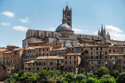 The siena cathedral above the historic centre of siena, tuscany, italy