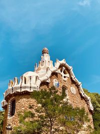 Low angle view of old ruins against sky