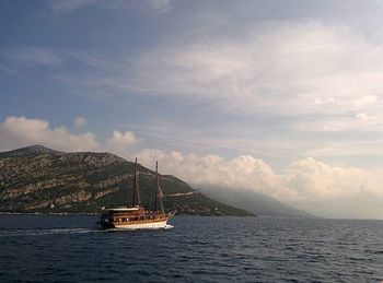 Boats sailing in sea